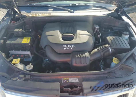 2013 Jeep Grand Cherokee Laredo z USA, uszkodzony, nr VIN 1C4RJFAG4DC648089